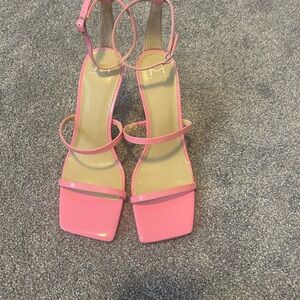 Elegant Pink Strappy Sandals